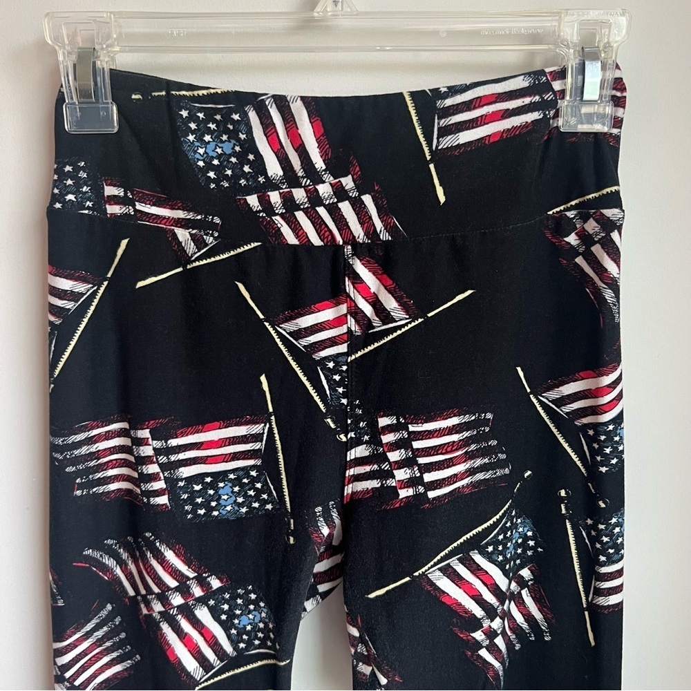 LuLaRoe American Flag & Statue of Liberty Legging Bundle - OS - Picture 8 of 15